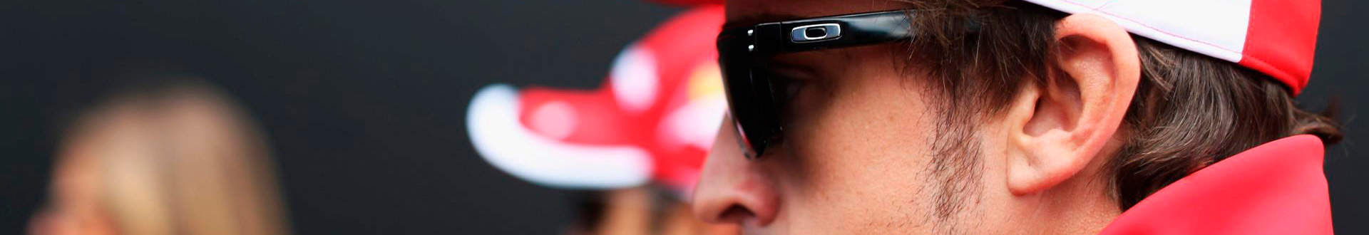 OAKLEY Holbrook™ Eyewear Collection