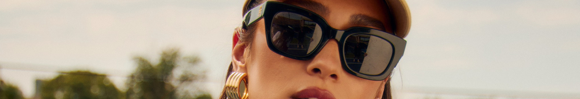 Tommy Hilfiger 2025 Eyewear Collection