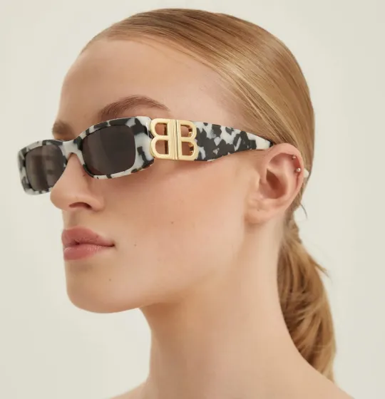 The Balenciaga Brilliance: Decoding the Dynasty Eyewear Collection