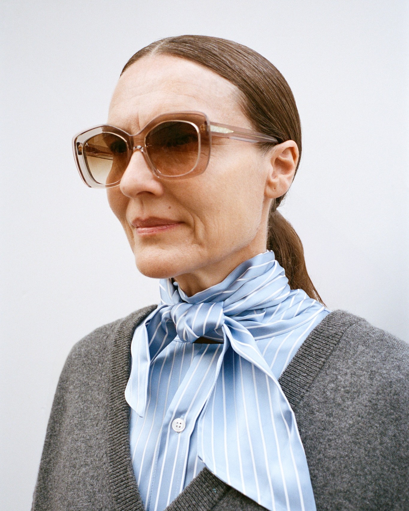 woman in Vanda sunnies