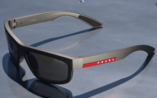 Prada Linea Rossa